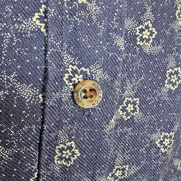 Vintage John Rich & Bros Woolrich Shirt Men's Small Floral Print Button Up Blue - Picture 4 of 16